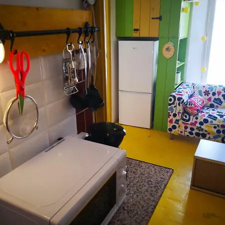Apartment 6100