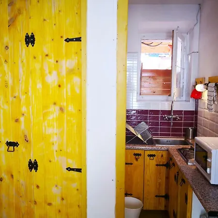 6100 Apartment *